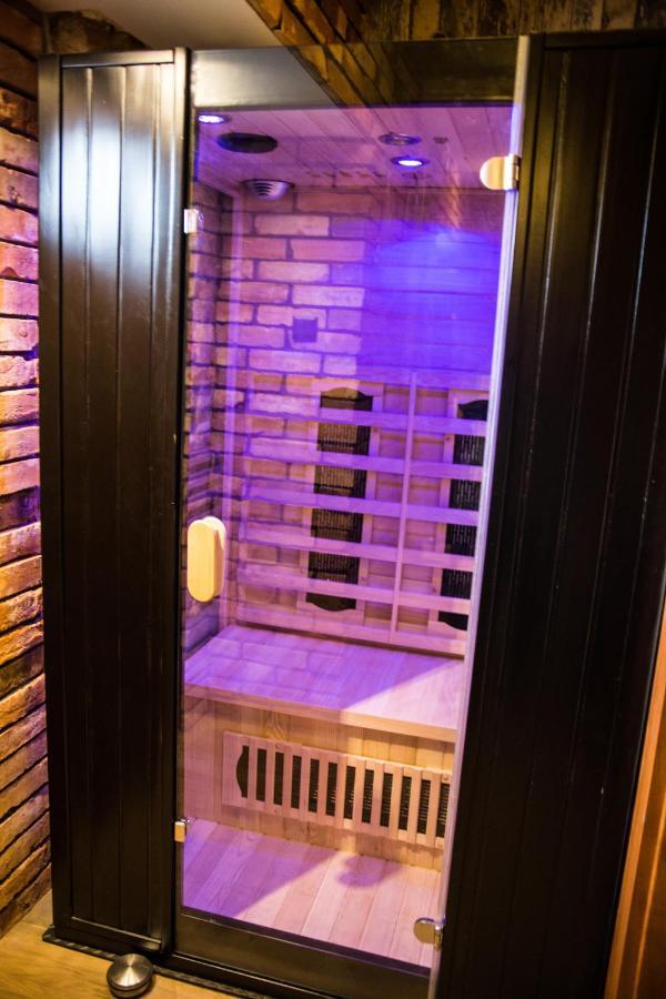 Apartament Studio11 "Cztery Pory Roku" Złotoryja Kültér fotó