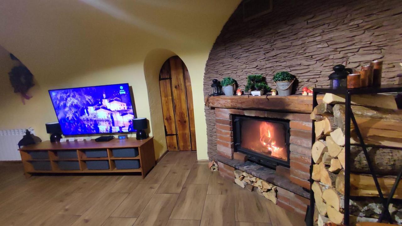 Apartament Studio11 "Cztery Pory Roku" Złotoryja Kültér fotó